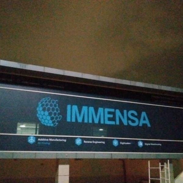 outdoor signage services in uae